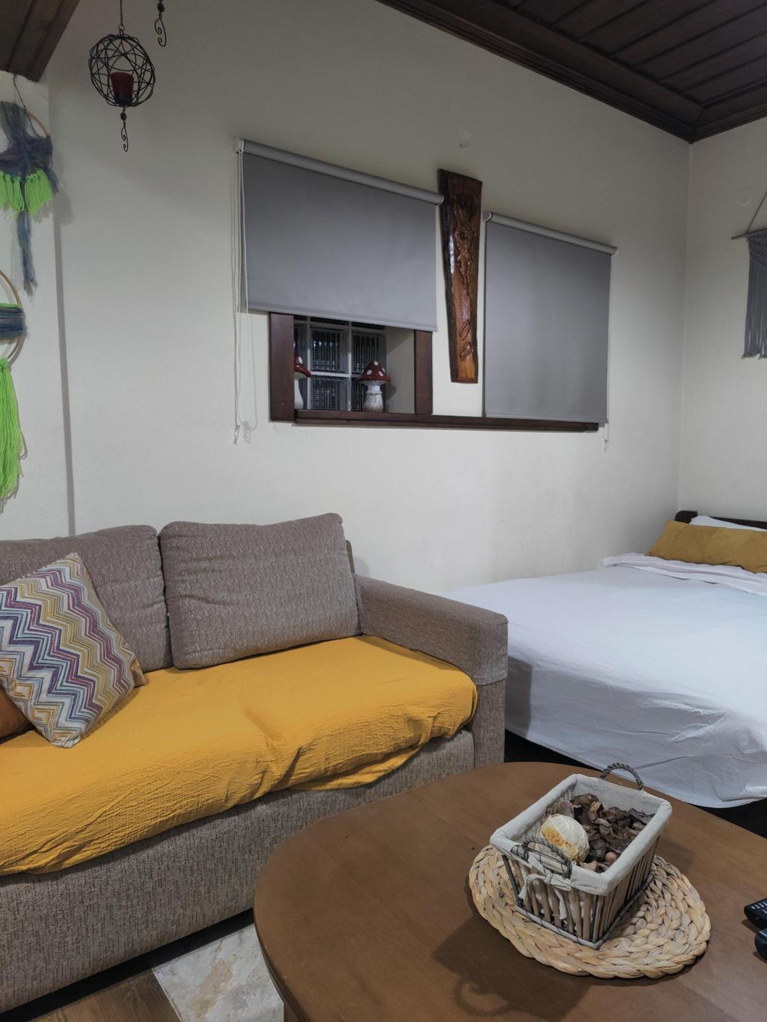 Guesthouse Theodorou Eláti Extérieur photo