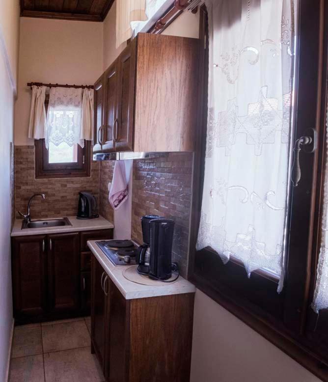 Guesthouse Theodorou Eláti Extérieur photo